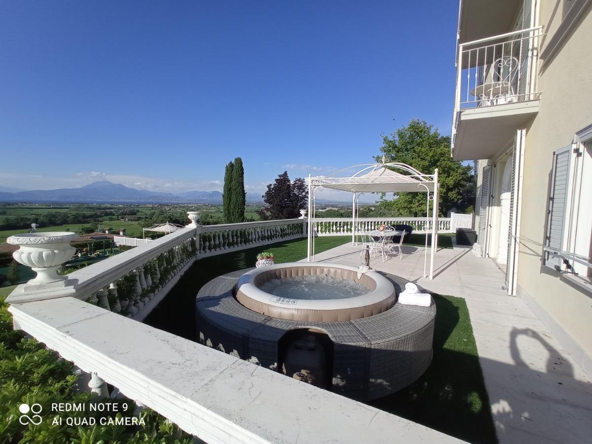 Relais Villa Belvedere & Spa Only Adults Pozzolengo Bagian luar foto