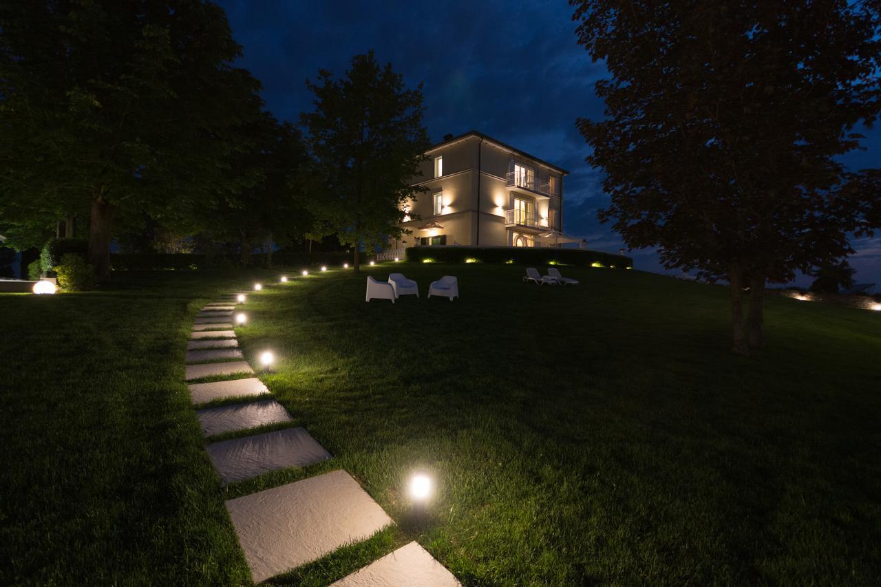 Relais Villa Belvedere & Spa Only Adults Pozzolengo Bagian luar foto