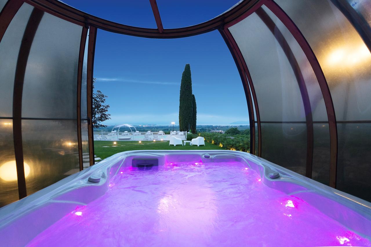 Relais Villa Belvedere & Spa Only Adults Pozzolengo Bagian luar foto